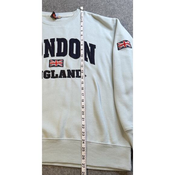 Woman’s Crew Neck London England Sweatshirt Size Large Light Blue KK Apparel - Picture 5 of 9